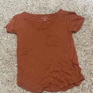 Rue 21 burnt orange scoop v neck t shirt